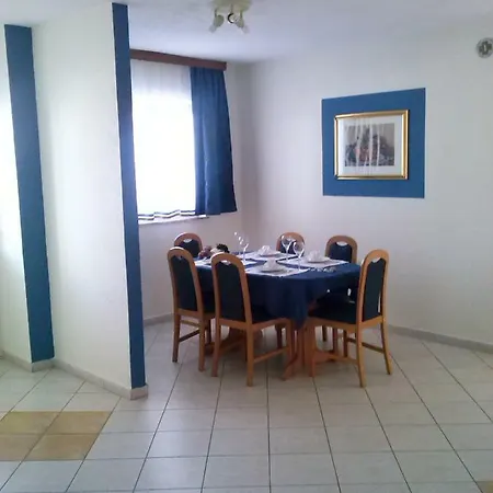 Apartment Bodrozic *